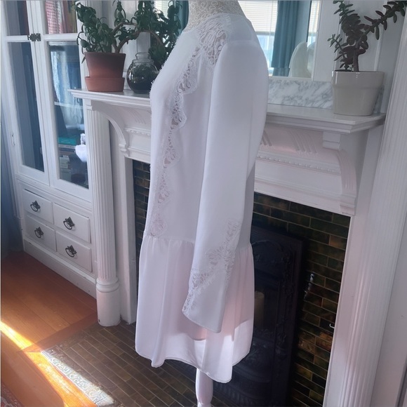 BCBGMAXAZIRA Jayne Long Sleeve Drop Waist‎ Lace White Wedding Mini Dress Size S - Picture 4 of 12